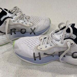 PUMA x HYROX Velocity NITRO™ 3 -
Women’s size 7.5